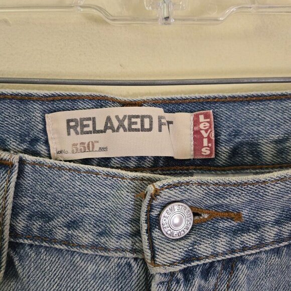 Levi's 550 Relaxed Fit Wide Tapered Leg Jeans Size 36x32 - Picture 6 of 8